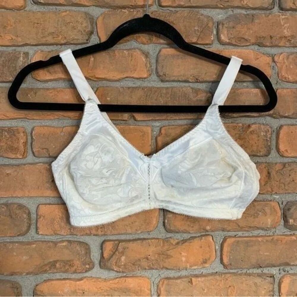Bali Womens 34D Bra 3372 White Floral‎ Jacquard Full Coverage Wireless Comfort